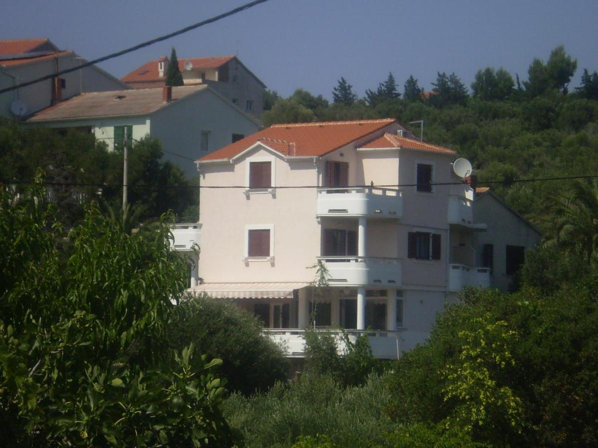 Apartments And Rooms By The Sea Jakisnica, Pag - 4160 Lun  Buitenkant foto
