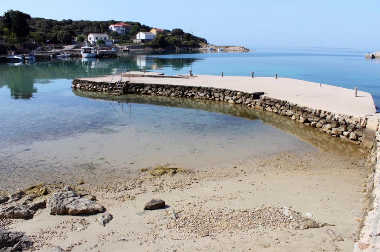 Apartments And Rooms By The Sea Jakisnica, Pag - 4160 Lun  Buitenkant foto