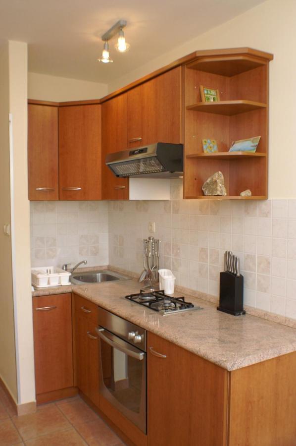 Apartments And Rooms By The Sea Jakisnica, Pag - 4160 Lun  Buitenkant foto